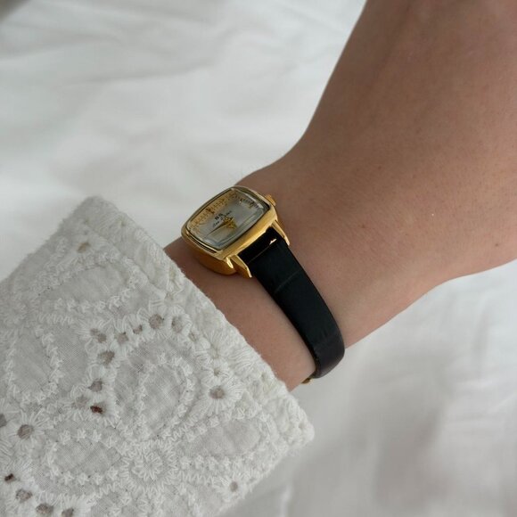 Sku‎ 0487 vintage vibe retro mini watch gold black leather strap + in a gift bag main image 6